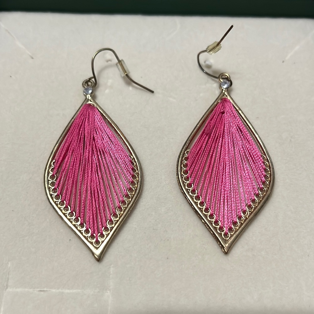 Pink and gold decorative earrings